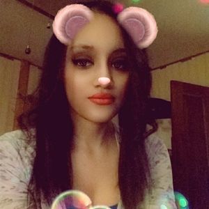 Meet your Posher, Jasmine